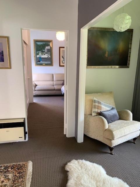 Private Guest Wing - Durie Vale Lodge Whanganui Buitenkant foto